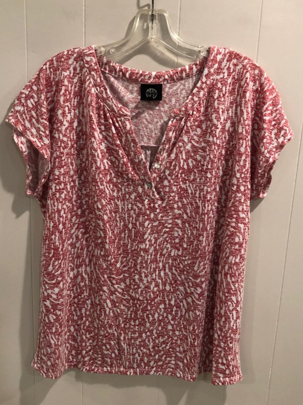 Bobeau V-Neck Top, Size L
